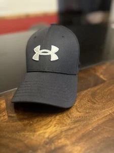 Under Armour glitzernde Jungenmütze - schwarz/weiß - Neu - Bild 1 von 3