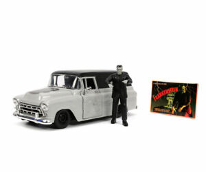 1:24 Jada Hollywood Rides - Frankenstein - 1957 Chevy Suburban with Figure