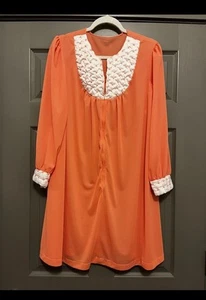 Vtg Mistee Peach Quilted Night Gown Peignoir Large nylon - Picture 1 of 6