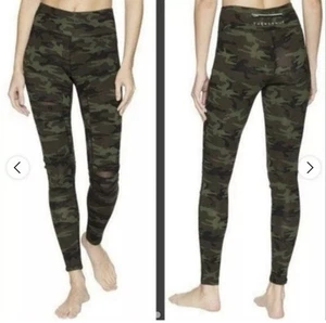 NUEVO CON ETIQUETAS JESSICA SIMPSON The Warm Up Leggings Camuflados Talla Mediana - Imagen 1 de 10