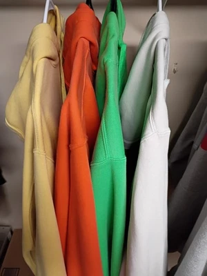 4 Pre-owned Nike Hoodies Unisex Size Large Green, Orange, Yellow And White CREAM - Image 1 of 4