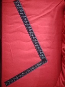 Regla escuadra de acero de 90 grados con escala centimetros y pulgadas de 40x60 - Imagen 1 de 4