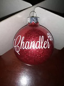 Pallina addobbo natalizio personalizzata. Glitter rosso "Chandler" - Foto 1 di 2