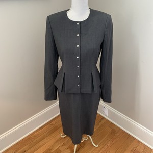 Las mejores ofertas en Trajes de Falda Calvin Klein trajes grises y Suit  Separates para Mujeres | eBay