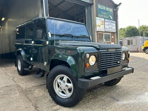 1995 LAND ROVER DEFENDER 110 COUNTY STATION WAGON 300TDI *GALVANISED CHASSIS* - Picture 1 of 6