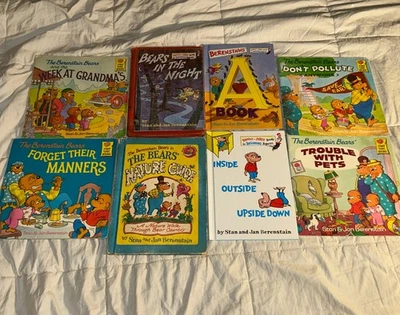 Lot of 8 The Berenstain Bears Picture Books Paperback & Hardcovers Mixed Lot - Image 1 of 4