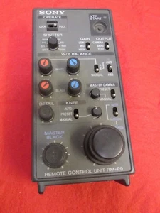 Sony RM-P9 remote control unit / RCU  - Picture 1 of 4