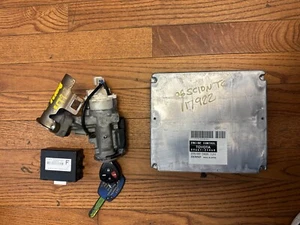 Módulo inmovilizador interruptor de encendido de computadora motor A/T 2006 SCION TC con llave - Imagen 1 de 15