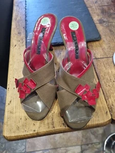 STUDIO POLLINI ~ ITALIEN DESIGNER stilvolle SCHUHE Pantoletten Absätze UK 4 gebraucht sehr guter Zustand - Bild 1 von 8