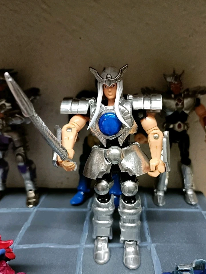 Saint Seiya, i cavalieri dello zodiaco Vintage Custom HAKUREIDE DI ALTARE  - Photo 1/1