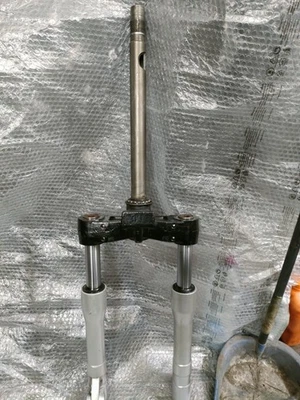 FORCELLA ANTERIORE COMPLETA ORIGINALE PIAGGIO BEVERLY 350 SPORT TOURING ABS 2015 - Immagine 1 di 4