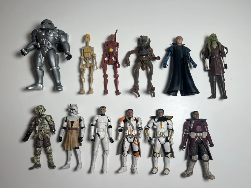 "Lote de 12 figuras de acción Star Wars 3,75"" - Saga, 30 aniversario, legado, raras" Foto 1 de 4