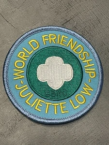 Girl Scout Patch ~ World Friendship ~ Juliette Low - Trefoil GSNC - Bild 1 von 6