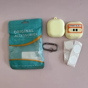 Silicone Airpods Charging Case Protective Cover with Carabiner AirPods Box Carry - Picture 1 of 4