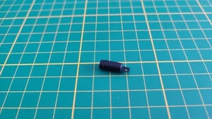 Solénoïde du démarreur 22D n°22 pièce Porsche 911 Carrera RS 2.7 1/8 Altaya B37 - Imagen 1 de 2