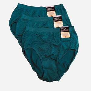 Bali Comfort Revolution Brief Panty 6/7 M/L NWT 803J 3 PACK - Picture 1 of 3