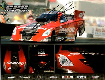 Cruz Pedregon 手工签名 8.5 x 11 生物卡 2010 年 NHRA 有趣的汽车顶部燃料龙虾 — 第 1/2 张图片