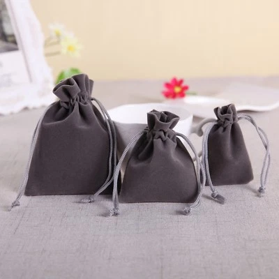 50 Velvet Bags Jewelry Wedding Party Favors Gifts Drawstring Pouches  - Image 1 of 4