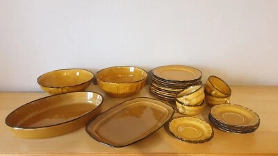 Keramik Geschirr ital. / franz. - Bild 1 von 4