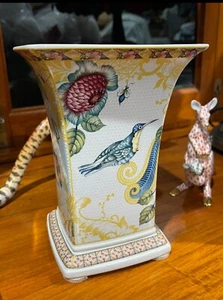 Spode Porcelain Sumatra Pattern Table Vase - Picture 1 of 2