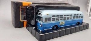 Autobús 1:43 Ixo BUS007 GM TDH 3714 Rosa Parks 1955 embalaje original - Imagen 1 de 11