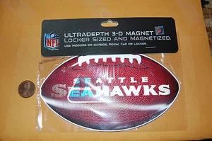 Fútbol americano con imán de ultra profundidad Seattle Seahawks 6" 3D - Imagen 1 de 3