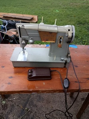 VTG 1960s Singer 328K Style-O-Matic Sewing Machine w/ Foot Pedal Tested Works! - Image 1 of 4