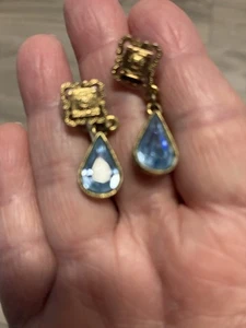 Orecchini marca 1928 goccia a lacrima blu tono argento - piccola goccia pendente - Foto 1 di 5