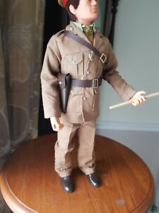 ACTION MAN  British Officers Sam Brown Belt now with holster(repro)