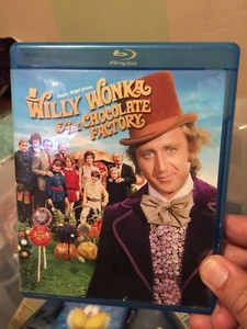 Willy Wonka and the Chocolate Factory (Blu-ray Disc, 2010) - Picture 1 of 1