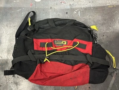 Mountainsmith Blaze Tour Bag Red Hiking Travel Daypack Lumbar Waist Fanny Pack - Image 1 of 4