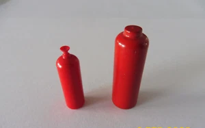 2 Stück "Deko-Feuerlöscher" Plastik/Metall 1:14-1:20 - Bild 1 von 4