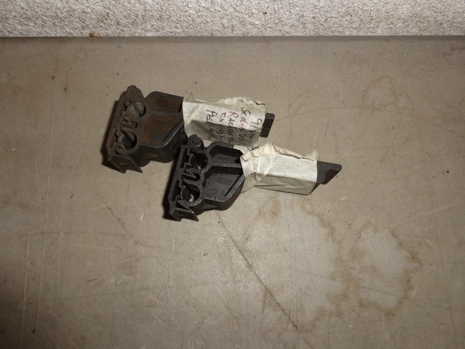 Soportes de montaje de línea de transmisión 91 92 93 Cadillac Sedán Deville  Foto 1 de 1