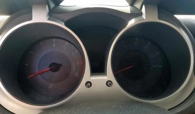 Grupo medidor velocímetro Juke OE 2016-2017 84 k millas Nissan Foto 1 de 4