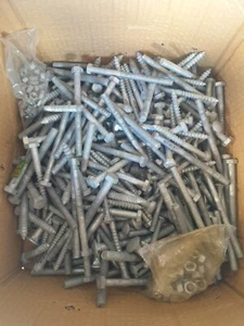 BULK LOT nut Screws , bolts Cup Head , Hex Head , Coach Screw Galvanised 25kg - Picture 1 of 8