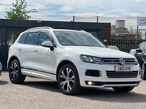 2013 Volkswagen Touareg 3.0 TDI V6 BlueMotion Tech R-Line Tiptronic 4WD Euro 5 ( - Picture 1 of 24