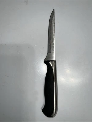 J.A. Faca de desossa Henckels Fine Edge Synergy aço inoxidável 15550-140 - Imagem 1 de 4