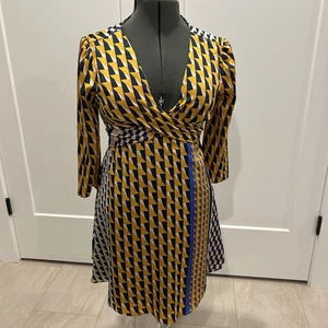 Bar III Yellow geometric print Wrap Dress size XS - Picture 1 of 7