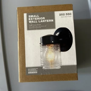 Kleine Außenwandlaterne Klarglasschirm. #252 550 schwarz, neu - Bild 1 von 5