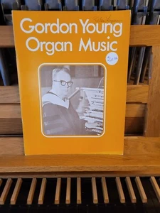 * Gordon Young: Gordon Young Organ Music; organ (Broadman) - Picture 1 of 1