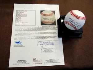 WILLIE MAYS SAN FRAN GIANTS METS HOF SIGNED AUTO VINTAGE ONL BASEBALL JSA BEAUTY - Picture 1 of 3