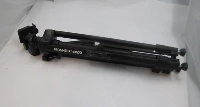 Promaster 4200 Professional Photography Tripod with PH-156 Pan Head - Image 1 of 4