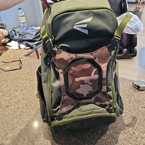 Easton WalkOff Elite Baseball Softball Equipment Bag Backpack Camo
