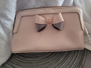 Ted Baker London Libbert Bow Large Glossy Washbag Cosmetic Makeup Bag Pale Pink - Picture 1 of 6