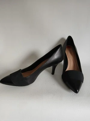 Zapatos de salón clásicos de 3" de cuero negro con punta en punta Ellen Tracy para mujer talla 10M Foto 1 de 4