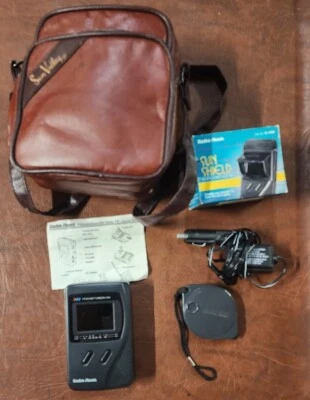 Radio Shack PocketVision 34 TV Portátil con Bolsa y Accesorios Probado Funcionando Foto 1 de 4