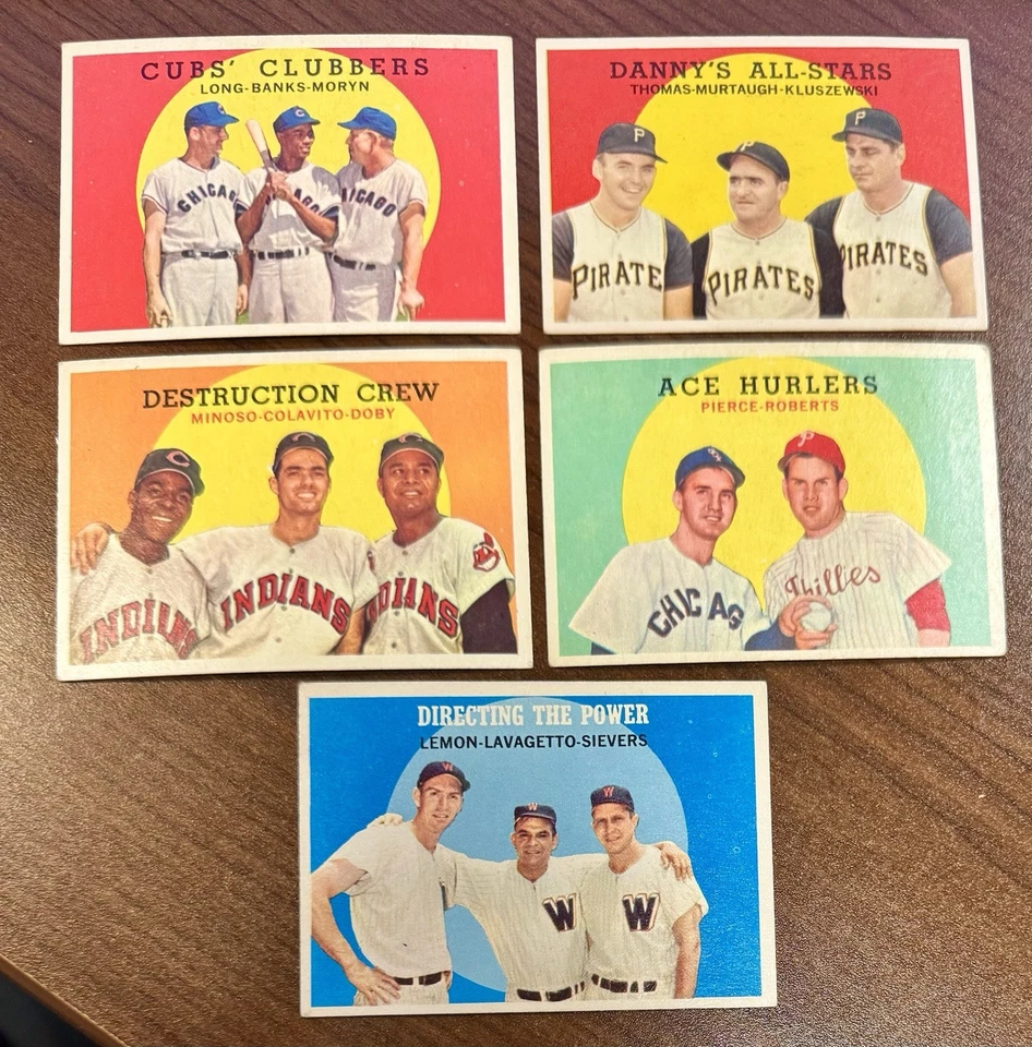 (Lot of 5) 1959 Topps Baseball Cards — Banks, Doby, Minoso, Colavito - Image 1 of 2