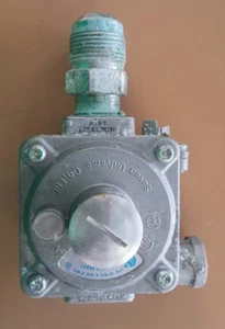 Whirlpool oven range pressure regulator WPW10633327 - Picture 1 of 1