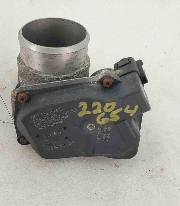 Conjunto de carrocería del acelerador Volkswagen Passat 2,0 L 2006 2007 2008 2009 2010 2011 Foto 1 de 4