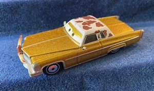 DISNEY PIXAR TEX LONGHORN DIE-CAST CARS 3 MOVIE GOLD CADILLAC COUPE DE VILLE VGC - Picture 1 of 6